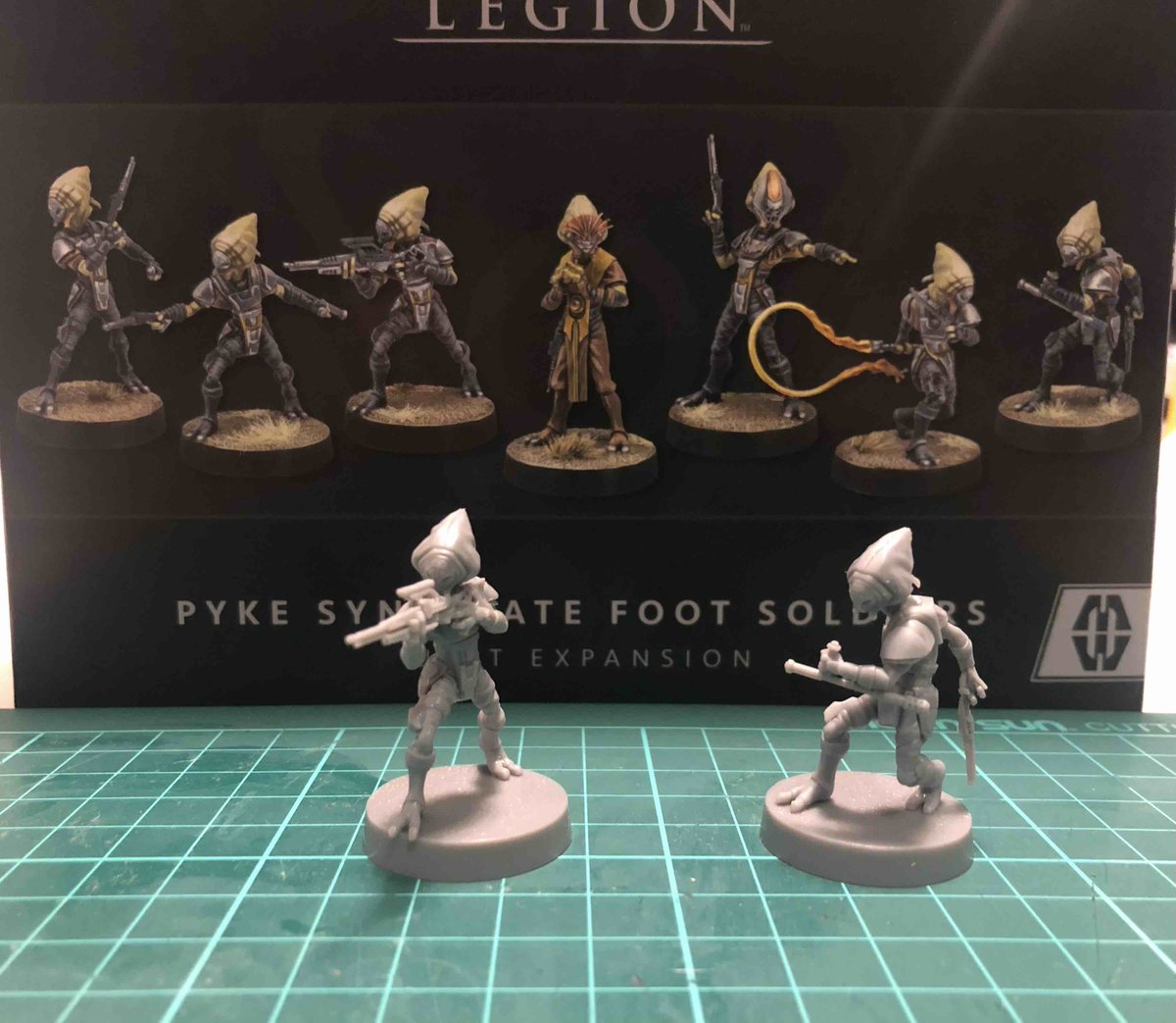 pherahgo's tweet photo. #hobbystreak Day 20.
Obligatory "So it begins" post!
I decided to start Star Wars Legion, but I haven't decided on faction yet (but it will probably be either Empire or CIS), so instead I bought some mercenaries!
#StarWars #StarWarsLegion #PykeSyndicate https://t.co/ZisW1dI8nP