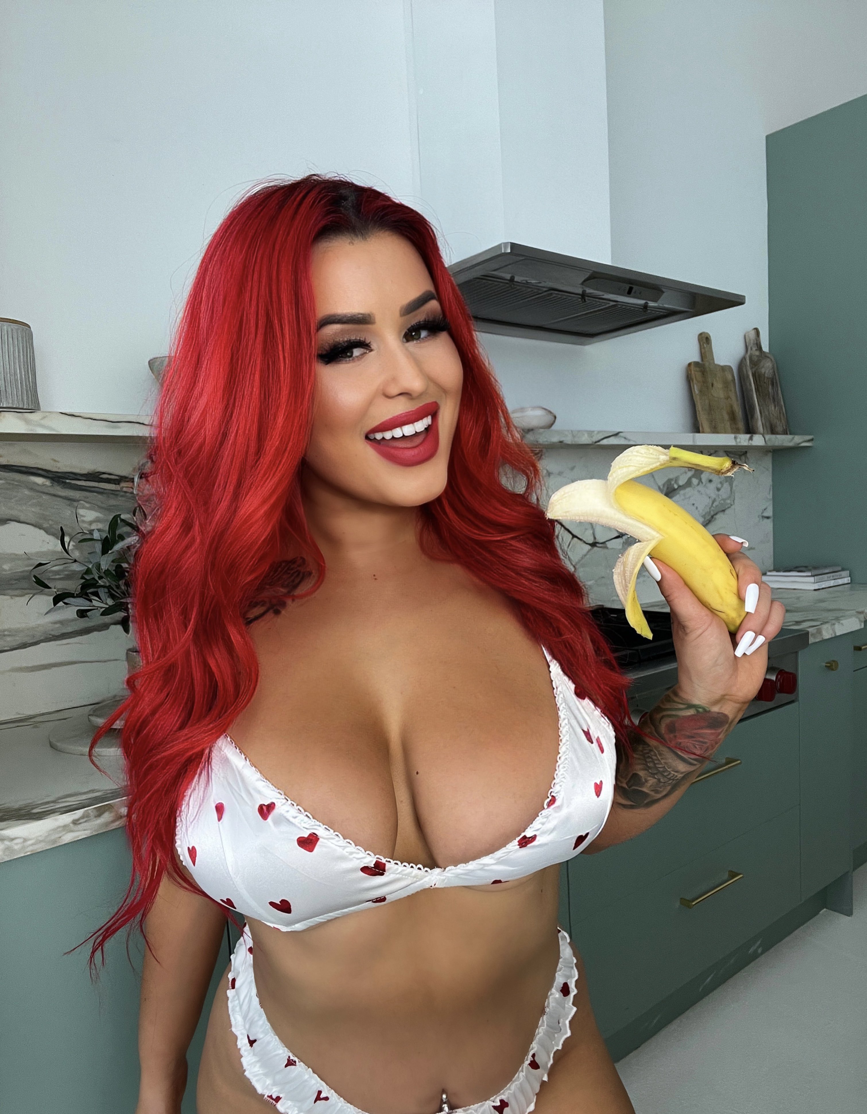 Mandy Lee Onlyfans: The Definitive Guide To The Leaks - 570muos