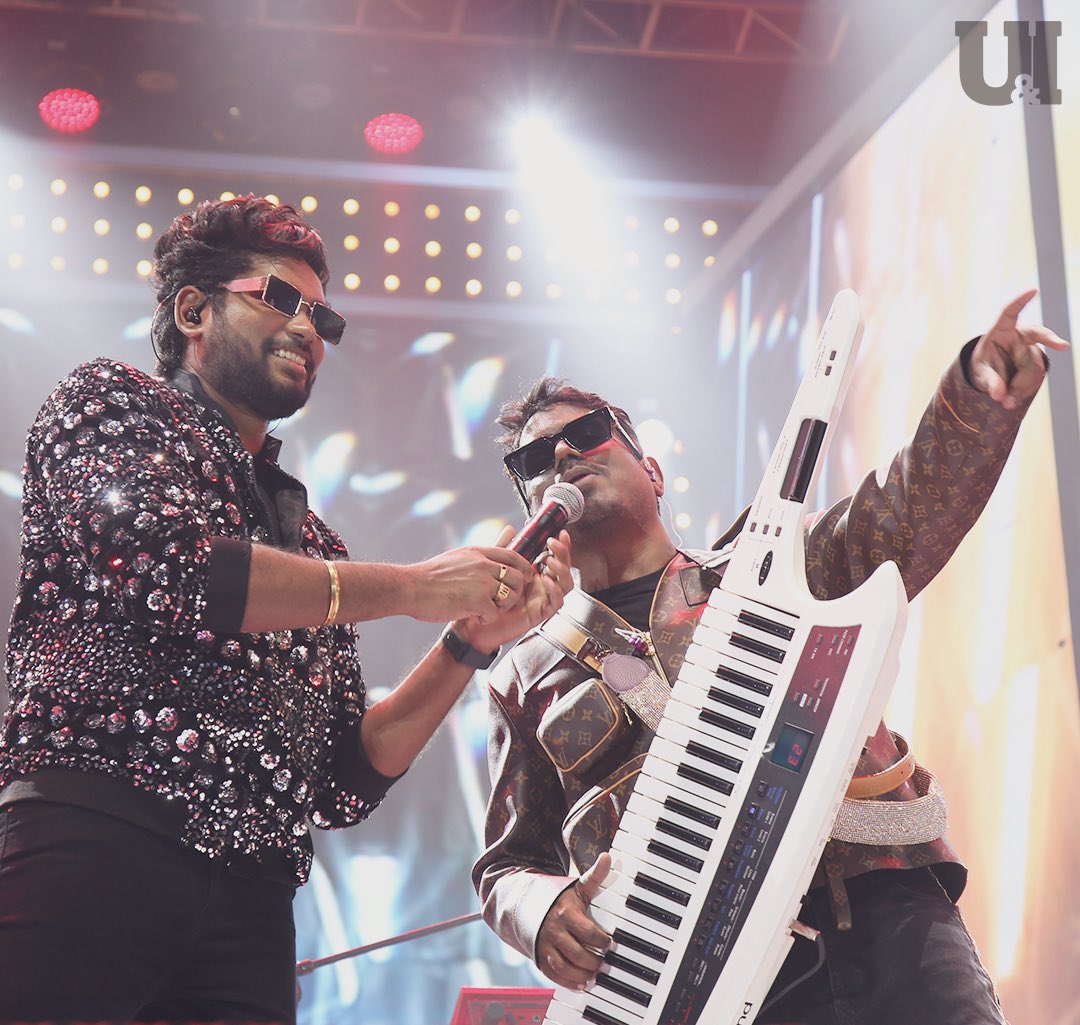 minniecreation8's tweet photo. This precious boy, my most favorite singer @samvishal280999 with the one and only @thisisysr. Can’t wait for the clips videos #SamVishal https://t.co/pYXg5onfkd