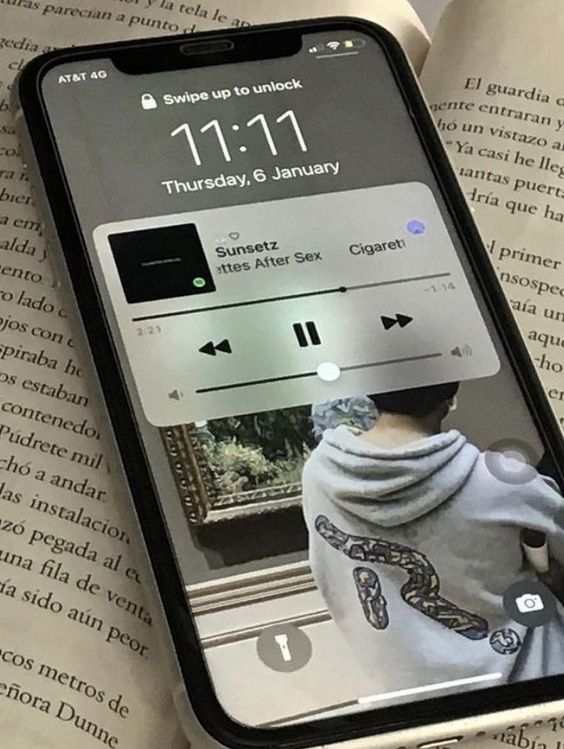 mefui7wuwisk's tweet photo. 🖇️Playlist &amp; Layouts for Namjoon birthday !!

@BTS_twt https://t.co/zORYV4ZcCI