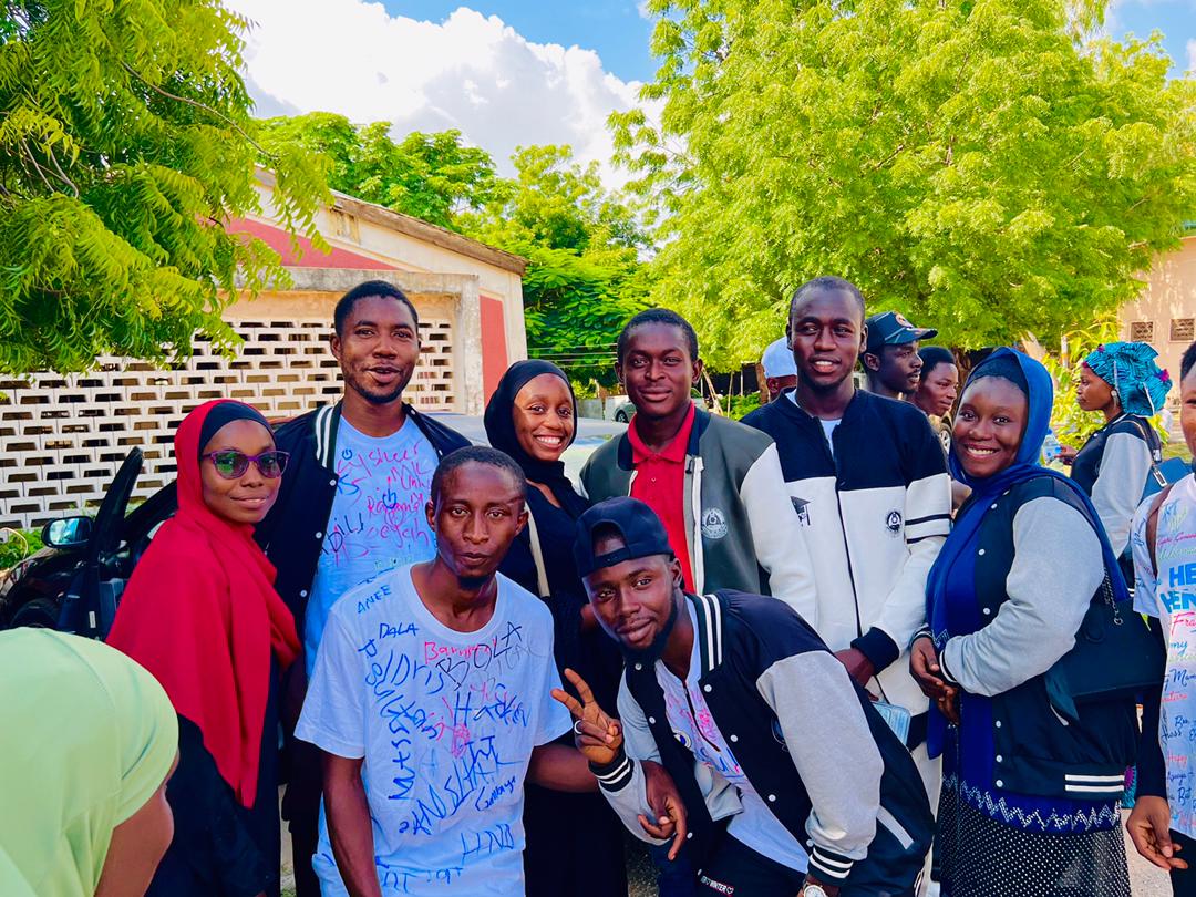 9JaPolyTv's tweet photo. Kano State polytechnic HND graduating students has signed out after writing their final examination..
#Polytechnic #Polytv https://t.co/GWY9jM9grI