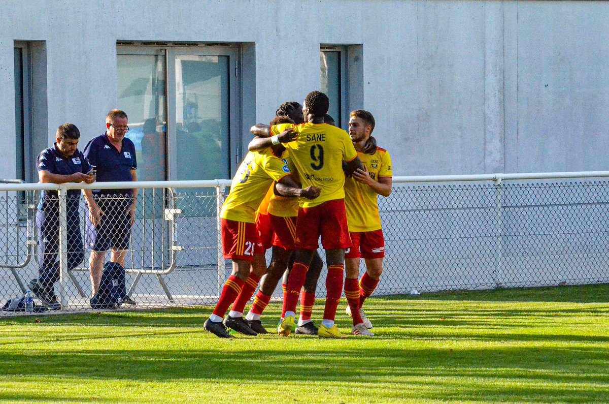 assaintpriest's tweet photo. #ASSPJSF | ð2-00ðµ | â±28â
OH LE DOUBLÃ !ð
Maluvunu inscrit un deuxiÚme but dans la foulée !!
Sur un bon décalage notre numéro 11 croise sa frappe et ça fait 2-0 à 10 contre 11 𥰠https://t.co/NcGdvYlY03