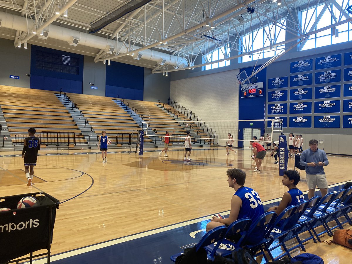 It’s boys volleyball time at Episcopal! Knights host St. Stephens in SOC counter play. Follow all the action here: m.youtube.com/watch?v=v4f3LH… #KnightsStandOut