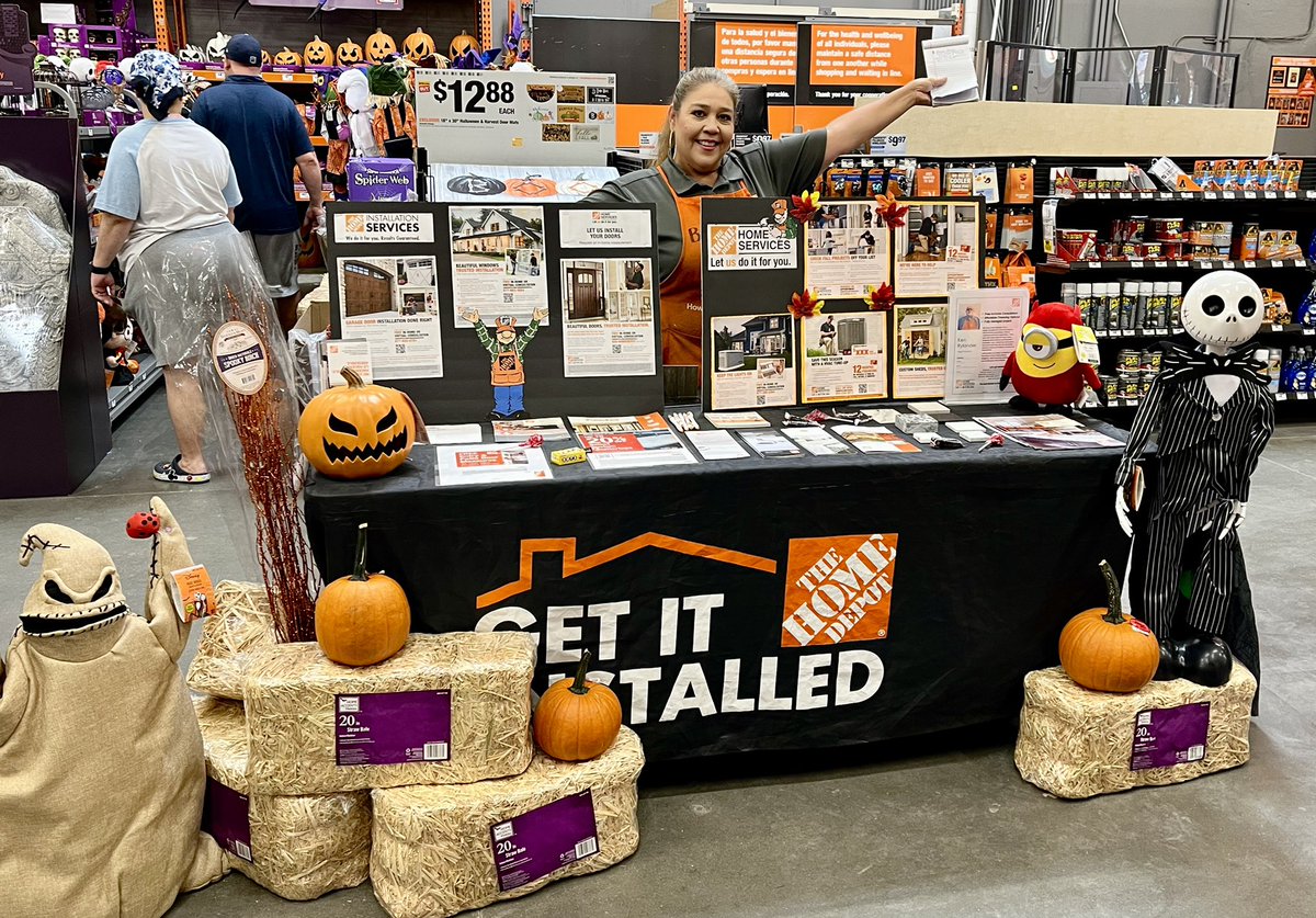 Getting in the spooky season at 6564 today! Scary good deals on home services👻🎃 #THD6564 @smitty04 @13lucylu_HD @angelso67742352 @krv237 @_Elisa_Cabrera @elizondo_iii @lisa_garcia6564