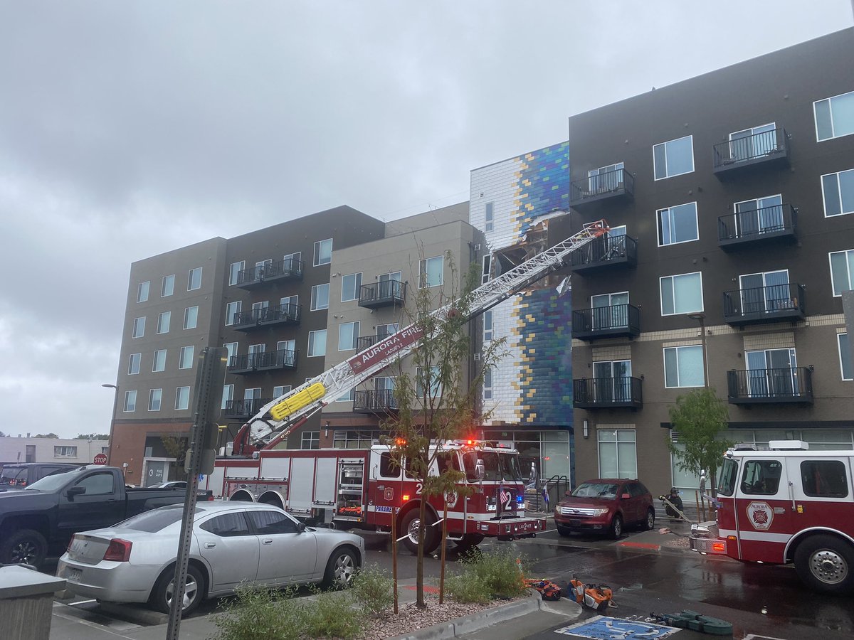 SentinelColo's tweet image. Aurora apartment explosion blows wall out of complex Saturday

“At this time it is unknown what the exact origin of the explosion was but all searches have been negative"

 ow.ly/9ukU50KG7so

#auroraco