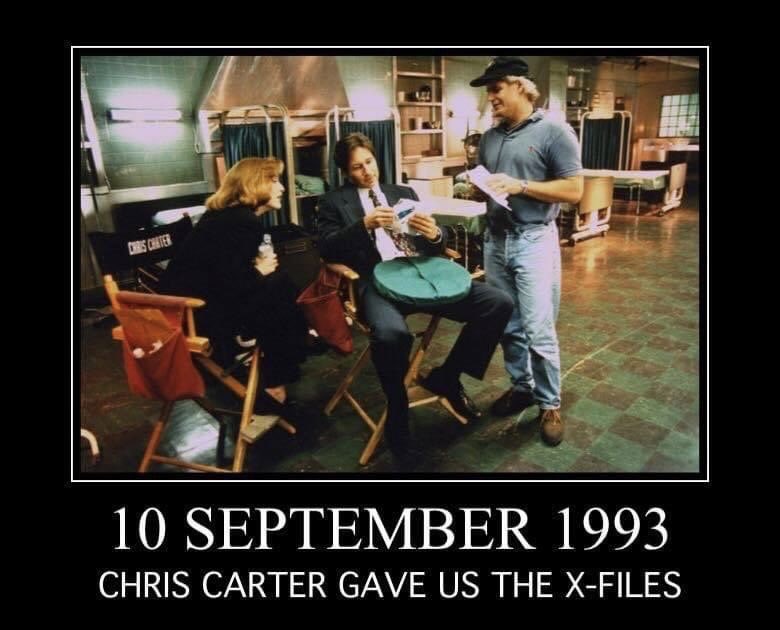 FrontPaigeStory's tweet photo. ❤️❤️❤️❤️ #TheXFiles https://t.co/SPD2V3sqmO