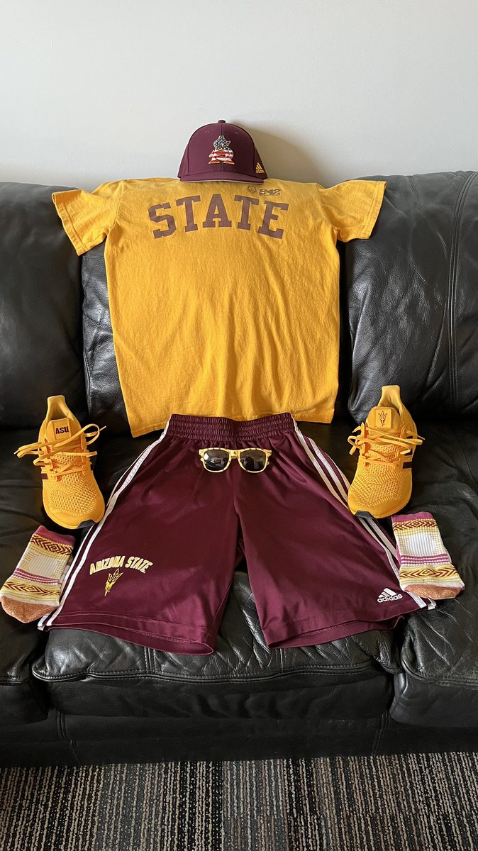 matt_joanes's tweet photo. Week 2 Fit Check @ASU_Uniformity #faniform
Peep the little Sparkys on the sunglasses ๐ ๐ https://t.co/wCXuzksleO