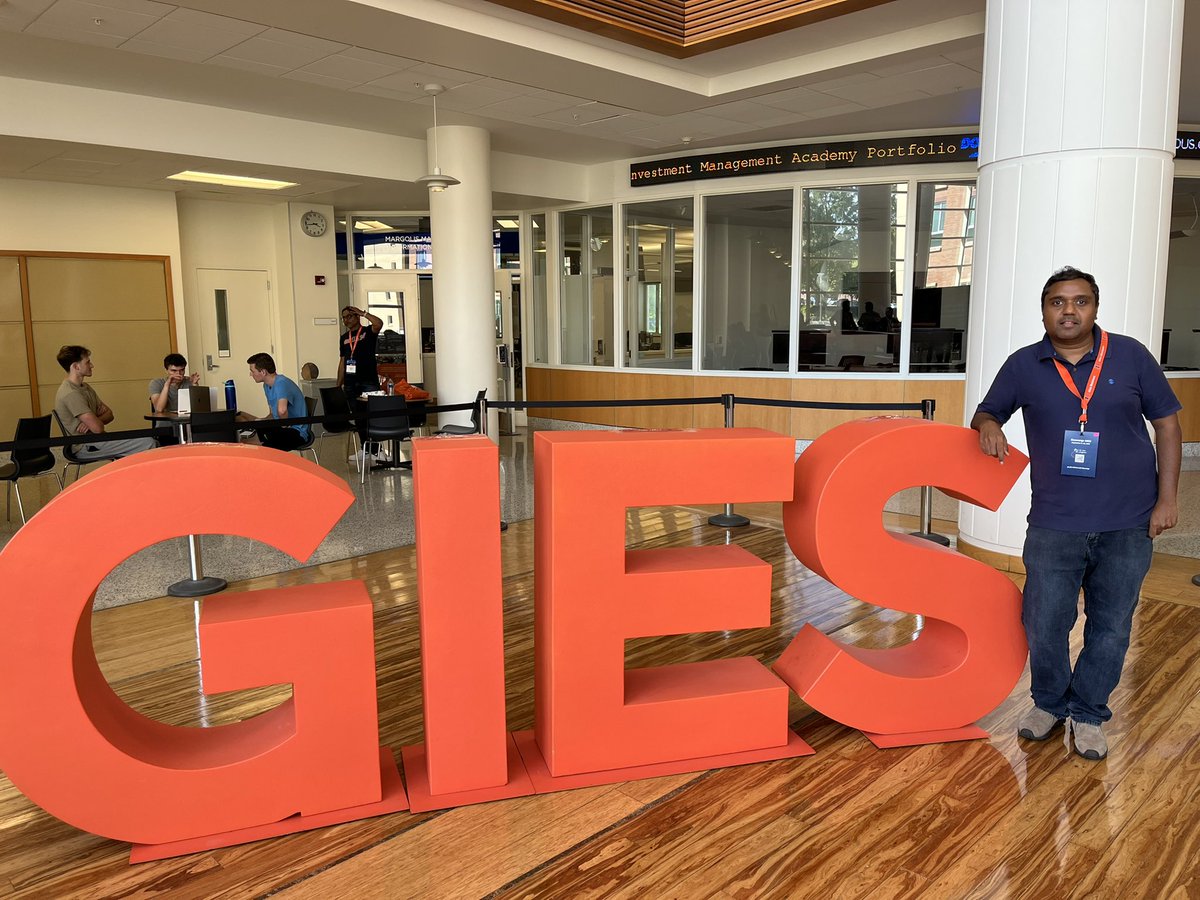 pamith's tweet photo. iConverge 2022. Gies College of Business. #Uiuc #wearegies https://t.co/TiXkpSngSe