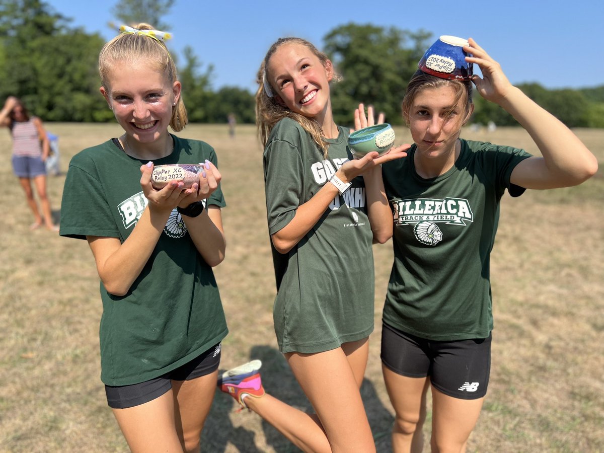 Top boys team of Ryan Leslie, Scott Canney and Patrick Hall placed 8th overall. 

The girls team of Anna McElhinney, Emily Burdick and Deirdre Bailat placed 3rd overall to earn the classic Newburyport bowl!