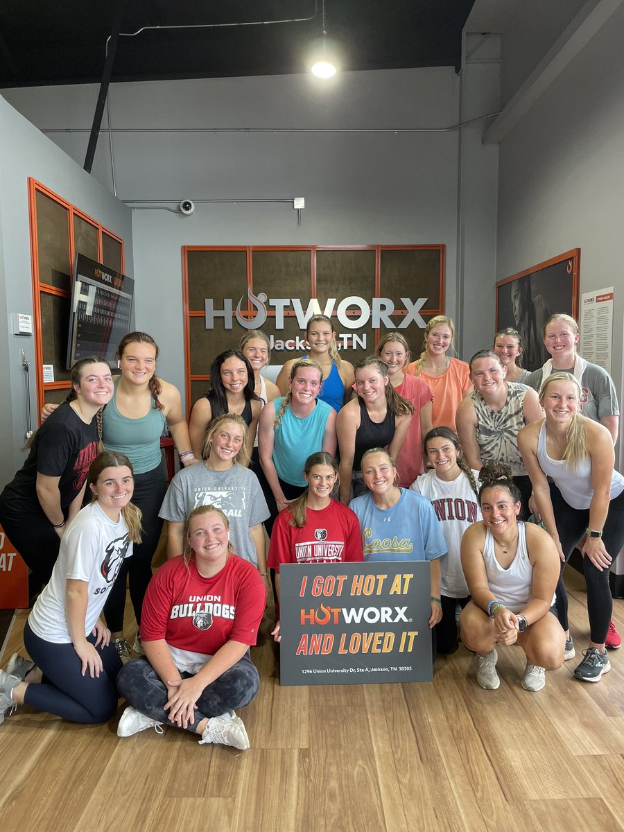 Thank you <a href="/OfficialHOTWORX/">HOTWORX</a> in Jackson, TN for hosting our team for a great active recovery day 💪🧘‍♀️💦😎