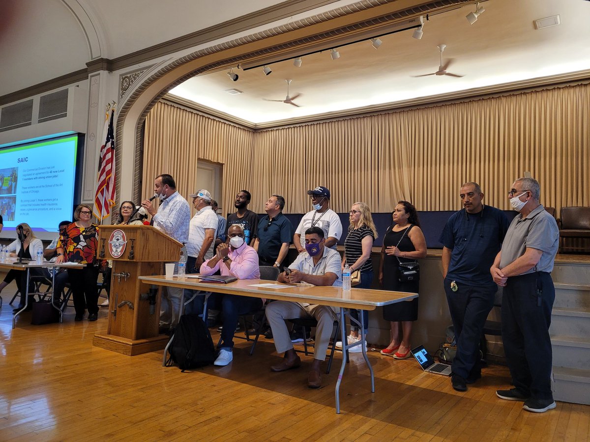 Back to in person meeting <a href="/SEIULocal1/">SEIU Local 1</a> with new members from school of art Institute of chicago #wefightwewin #seiulocal1