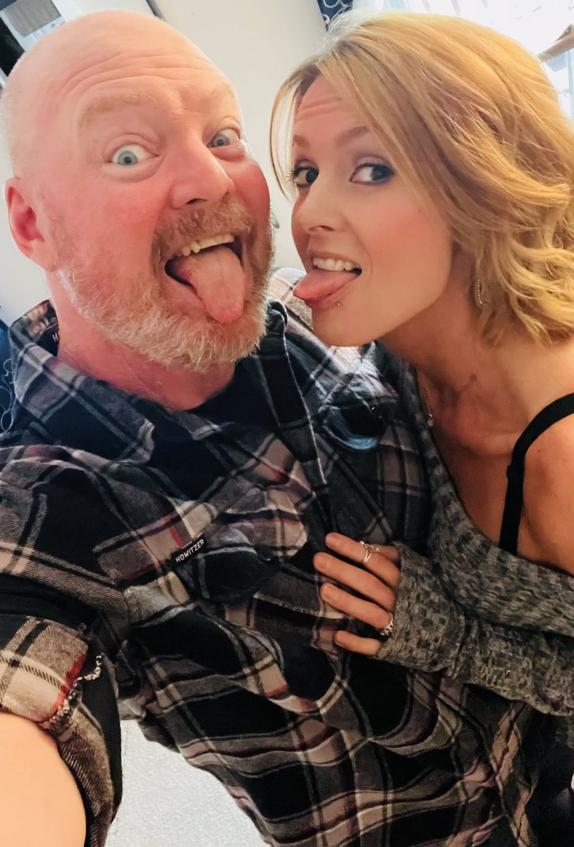 His__Angel's tweet photo. Your daily reminder to smile and enjoy your day!! Happy Saturday!! A date day with my gorgeous baby!! ❤️🥰❤️ https://t.co/89cikcIJmf