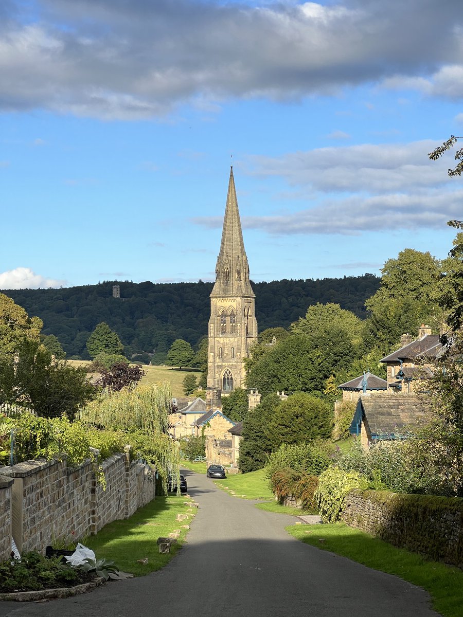 sarahcpmg's tweet photo. @ajones202 &amp; @aidenabell probably with pint in hand at the finish! Meanwhile, here at the pretty village of  Edensor the sun is out and we await the rest of team at Checkpoint 5. Just enough time to remind you about @CASY_charity #cpmgcharitychallenge https://t.co/NzJxwdWM0N