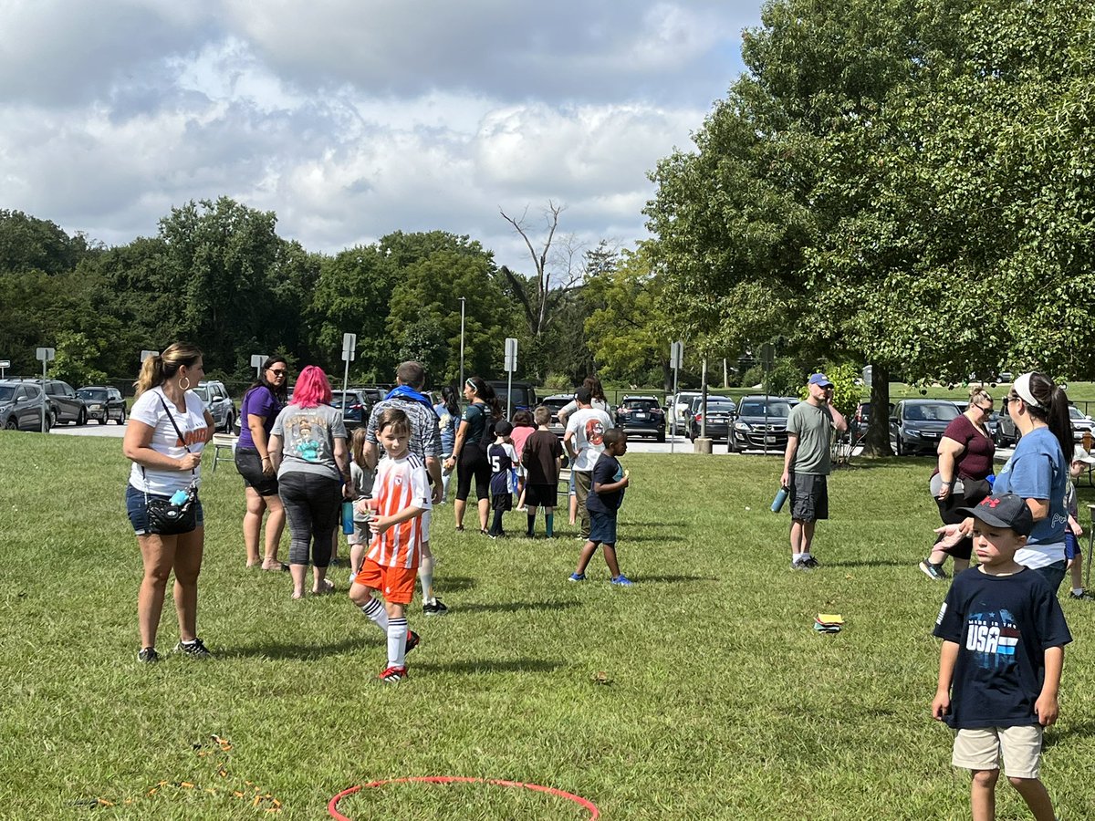 Robin Busick tweet media