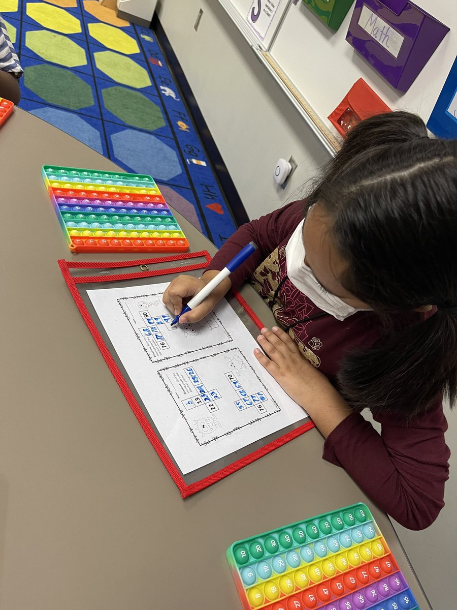 tobias_azucena's tweet image. #2ndgrade is generating 10 more/10 less and filling in the missing numbers using a  #100chart pop-it toys. Learning math while playing. @JSES_Stallions #mathstations