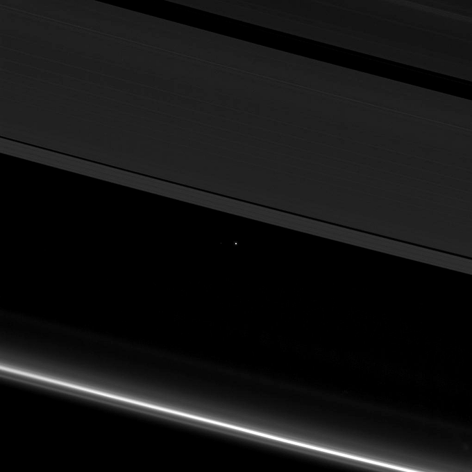 konstructivizm's tweet photo. That dot is you. That dot is Earth. A mote of dust, suspended between the rings of Saturn, photographed by the Cassini spacecraft at a distance of 1.4 billion kilometres.
Credit: NASA https://t.co/byHO9kutLy