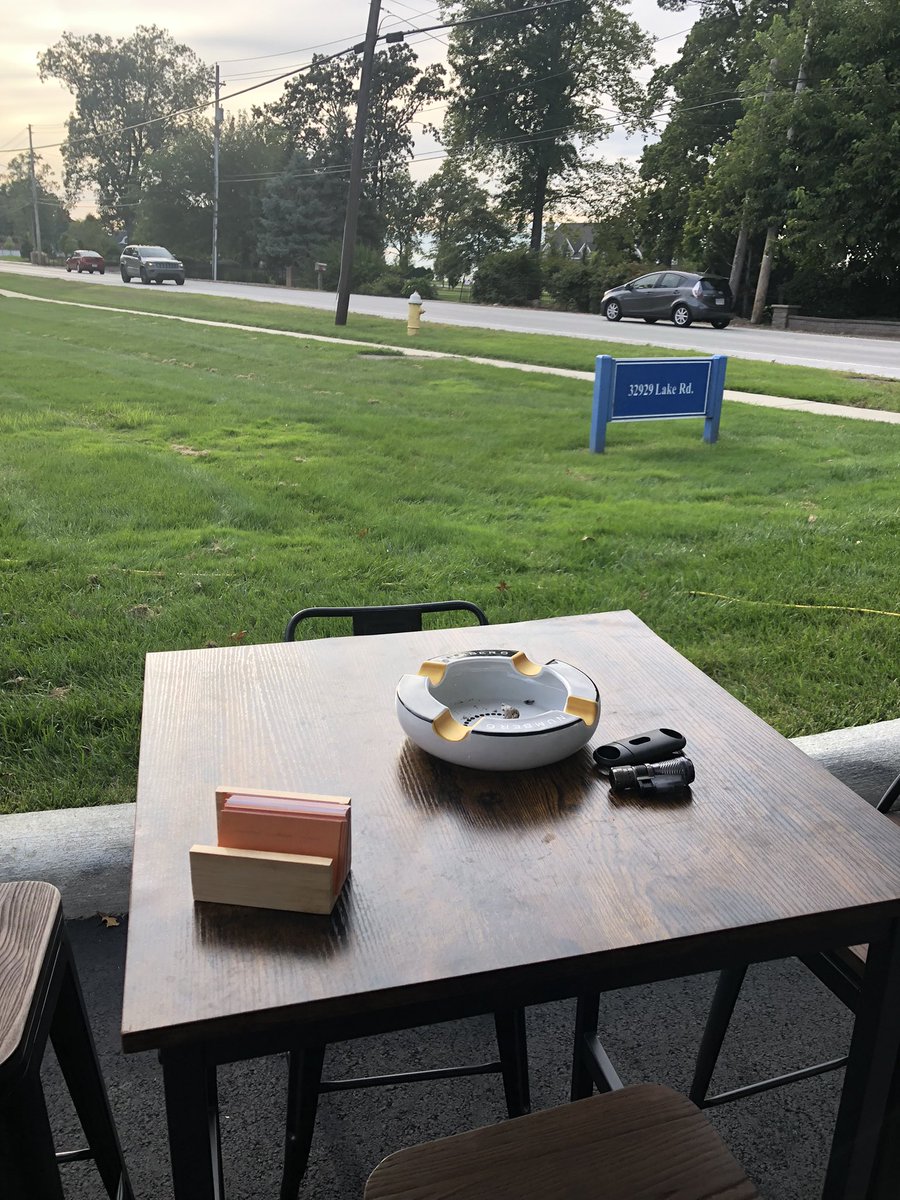 OntheFlyCigars's tweet photo. Getting started at BBQ, Bourbon and Cigar Night at St. Joseph. Come light up with us!
#ontheflycigars #cigars https://t.co/tAgmBVKVV2