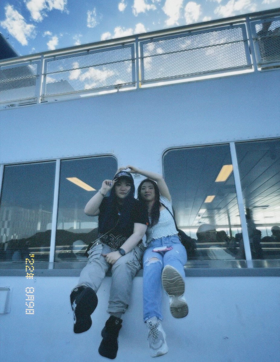 ItsFunneh tweet media