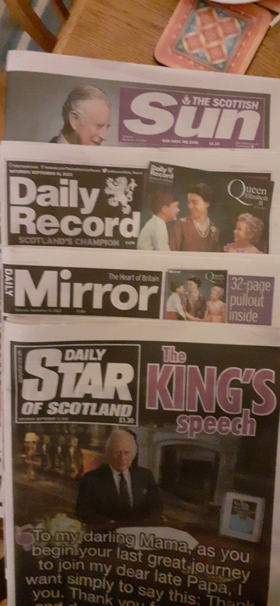 Red tops go black for the queen.