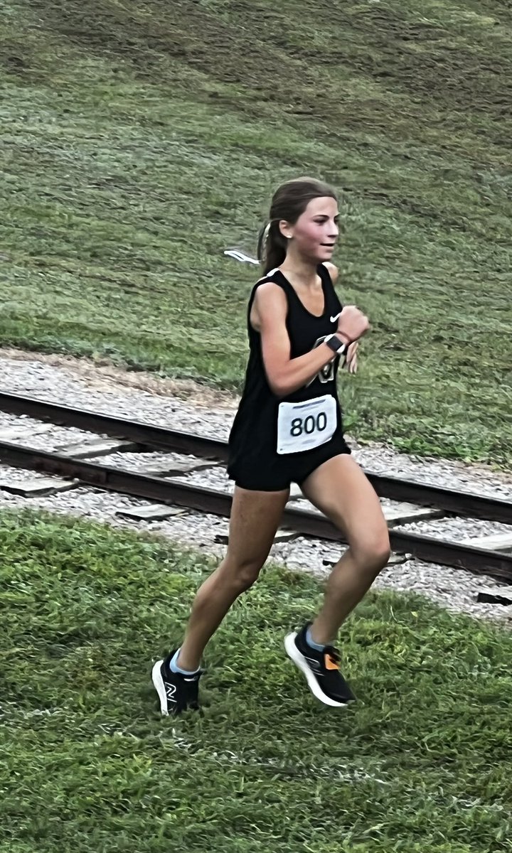 PVIPantherXC's tweet photo. It was a very early start this morning but our @PaulVICatholic Panthers showed up to the Monroe Parker Invitational ready to race!🖤💛🐾🎉 #TeamPVI #PVIPantherPride #TeamOverSelf https://t.co/L4fMsmclnw