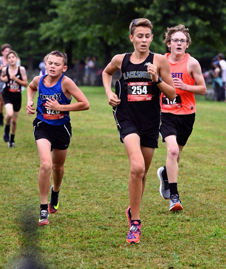 BSrunners's tweet photo. Amazing job BMS XC runners. Boys placed first and girls placed 3rd at the Kinghts Crossing! @fergghs @coachBFerg27 @Brynnferg21 @BruinsBMS @kbyrd14 @jdickhans @EmilyBRedding https://t.co/2rQ0l1pOsx