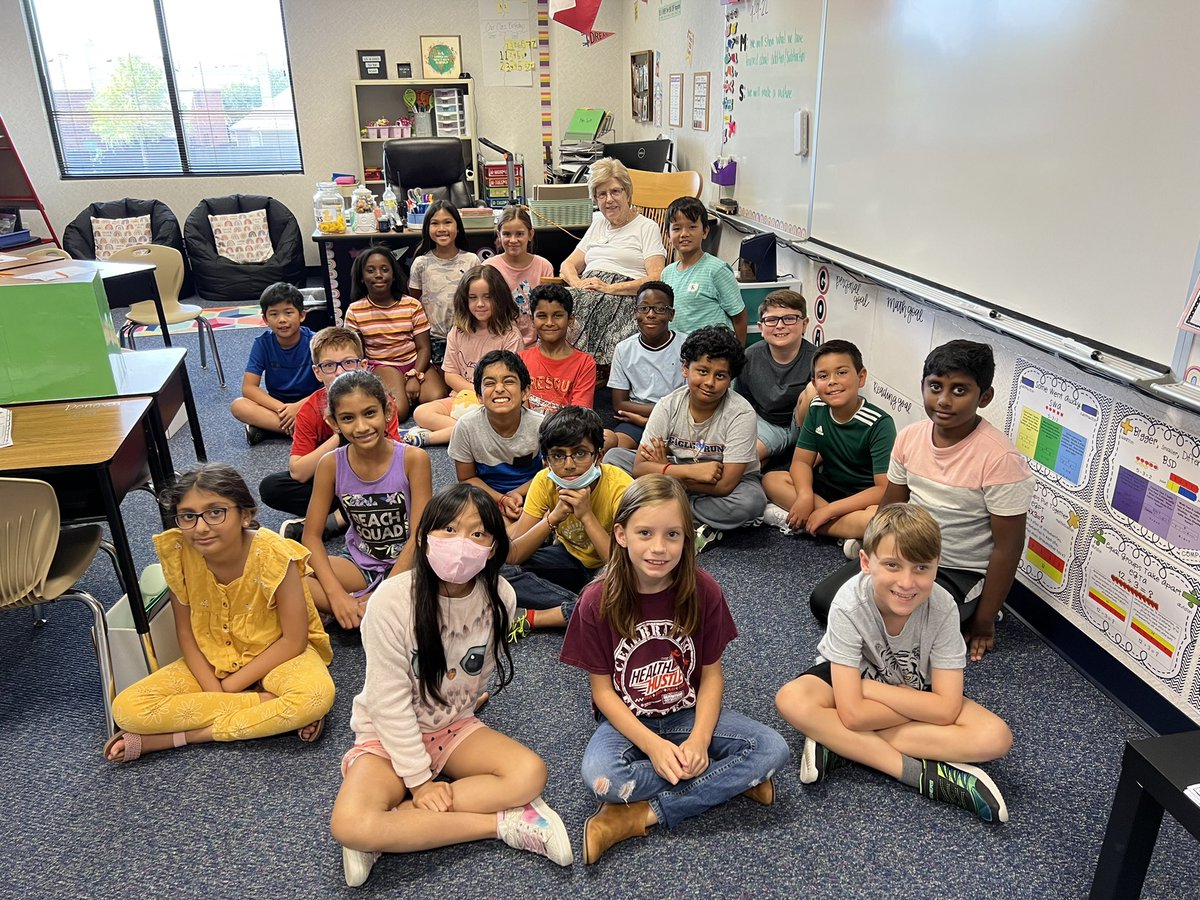 Mrs. Scott tweet media