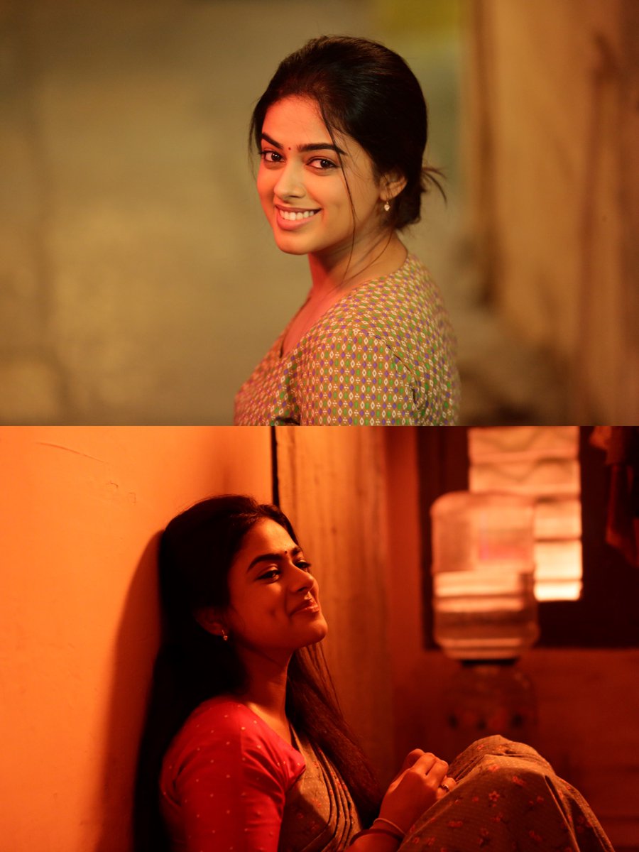 Ragunanthen1992's tweet photo. Dimple Girl #SiddhiIdnani 😍💖

@SiddhiIdnani #VendhuThanindhathuKaadu #VTK https://t.co/CTv76mFbpH