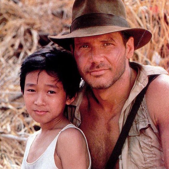 JeremyMingot's tweet photo. Et la plus belle des images de ce #D23Expo2022 ?
Les retrouvailles si émouvantes entre Harrison Ford et Ke Huy Quan… 38 ans après la sortie du film #IndianaJones2, Indiana Jones et le Temple maudit 😍😍😍 https://t.co/jjtLZ109Cg