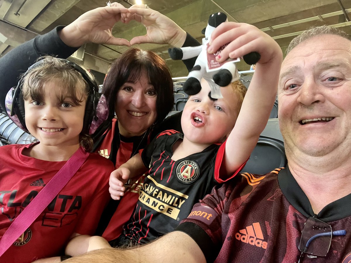 BillyInAtlanta's tweet photo. Only 4 here tonight so hopefully we can get the @ChickfilA #cfaseatupgrade Section 217 Row 8 Seats 21 to 24 https://t.co/BBK6QkeW7r