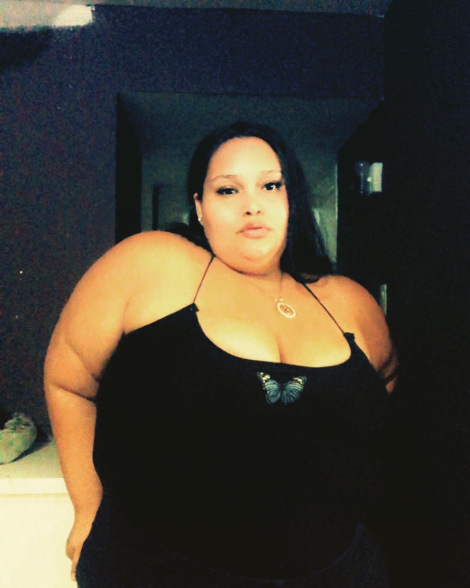 Laura29510's tweet photo. Happy Saturday photo dump MAMII edition #TikTok #SaturdayVibes #PHOTOS #selfie #bodypositivity #weloveithere #latina https://t.co/znqIpGrmal