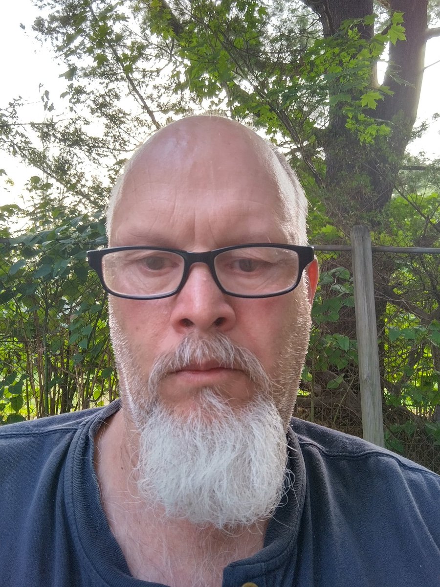 bornagainman24's tweet image. I wish someone could cheer me up.