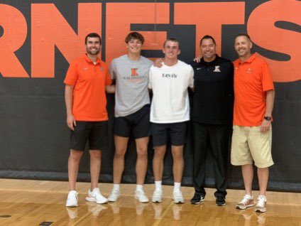ptermeer515's tweet photo. Excited to have received an offer from Kalamazoo College Mens Basketball. Thank you @CoachGiard, @bneal1019, and @kzoombb for the opportunity. https://t.co/tM6XHIwYdt