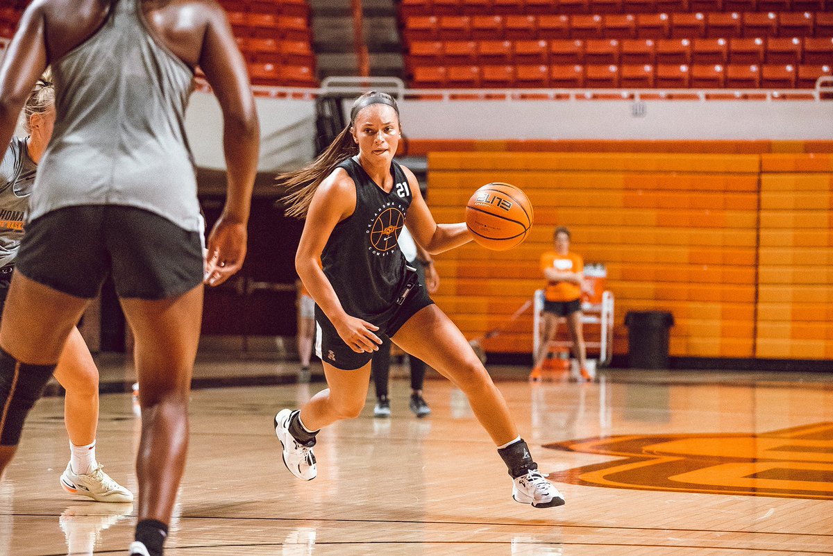 OSUWBB's tweet photo. Avoid average.

#GoPokes | #BRINGIT https://t.co/tYKBZDNCEW