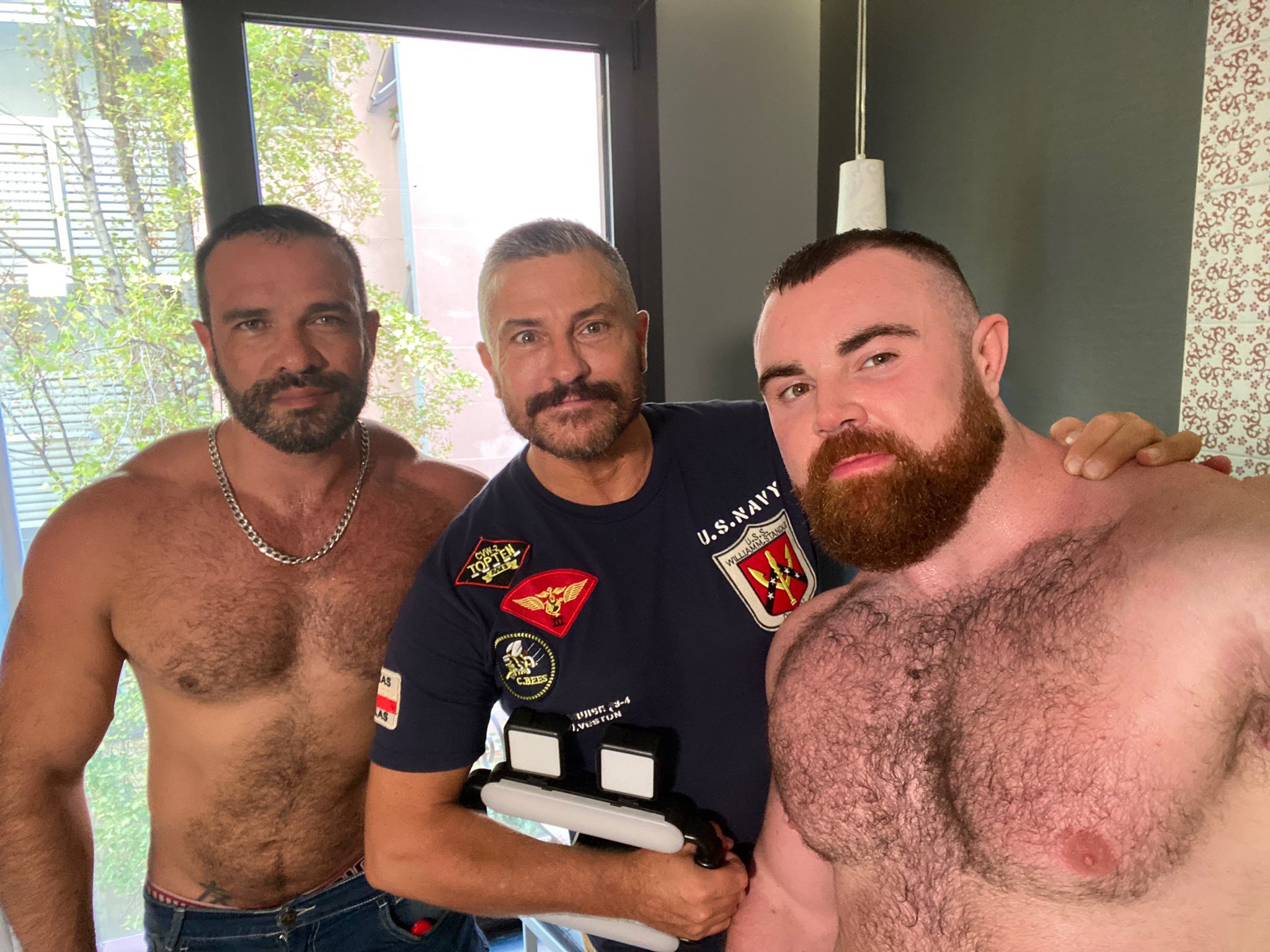 Nicholas Bardem on X: 🔥🐻💦 Work in Progress 🔥🐻💦 🎥 A new scene is  coming with super sexy and hot @PJKnoxXX and filmed by the amazing @MachoJim  🔥🐻💦 🔥 Coming soon to