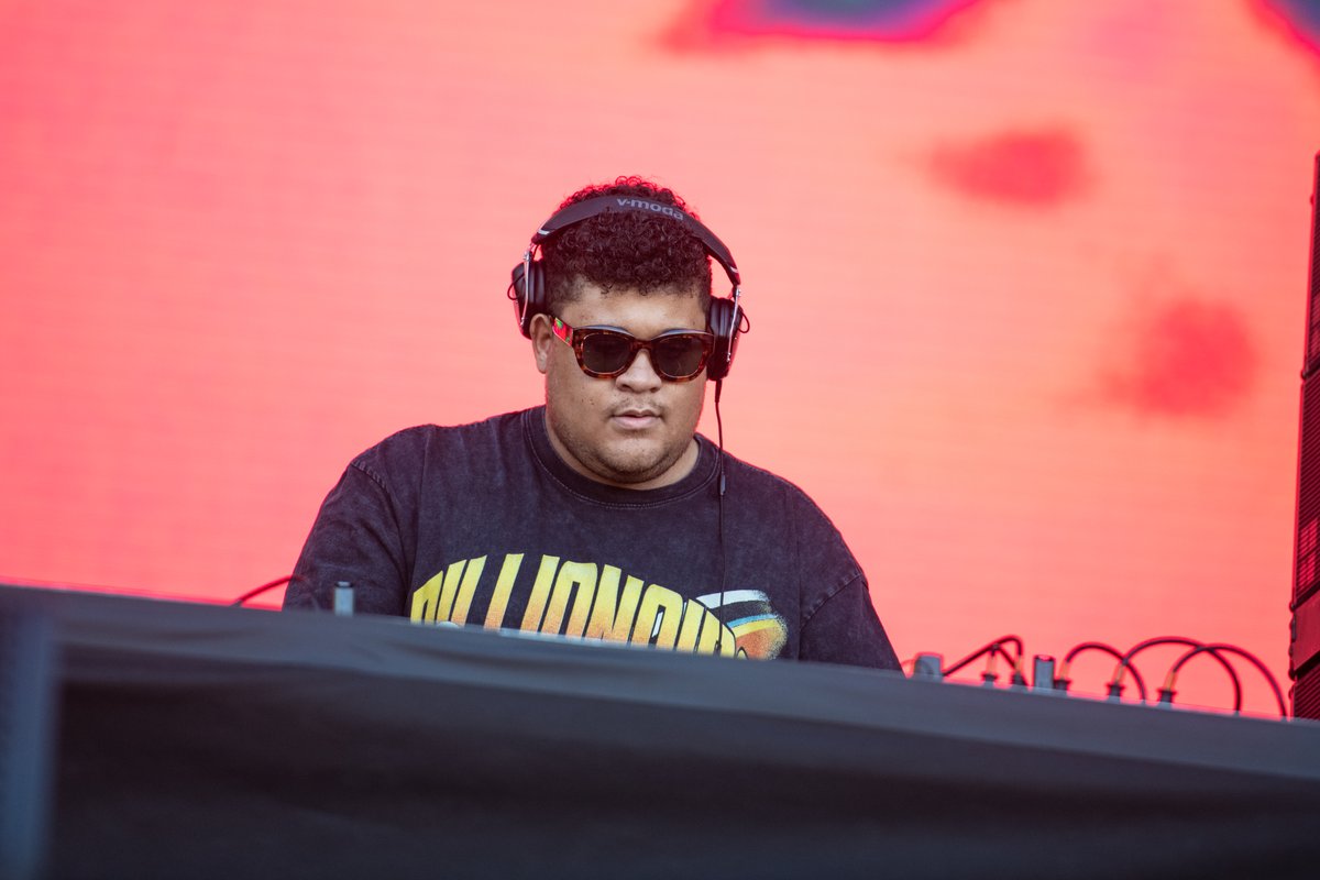 Milano Rocks tweet media