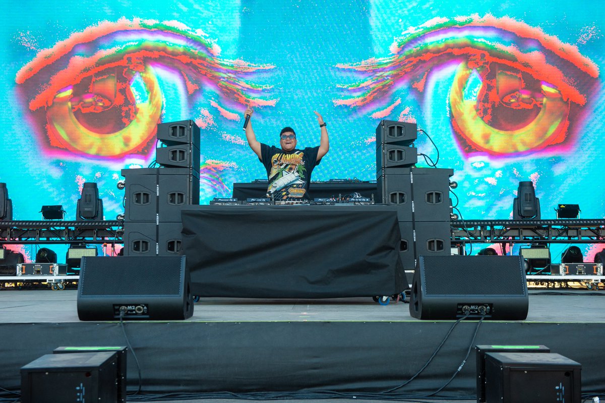 Milano Rocks tweet media