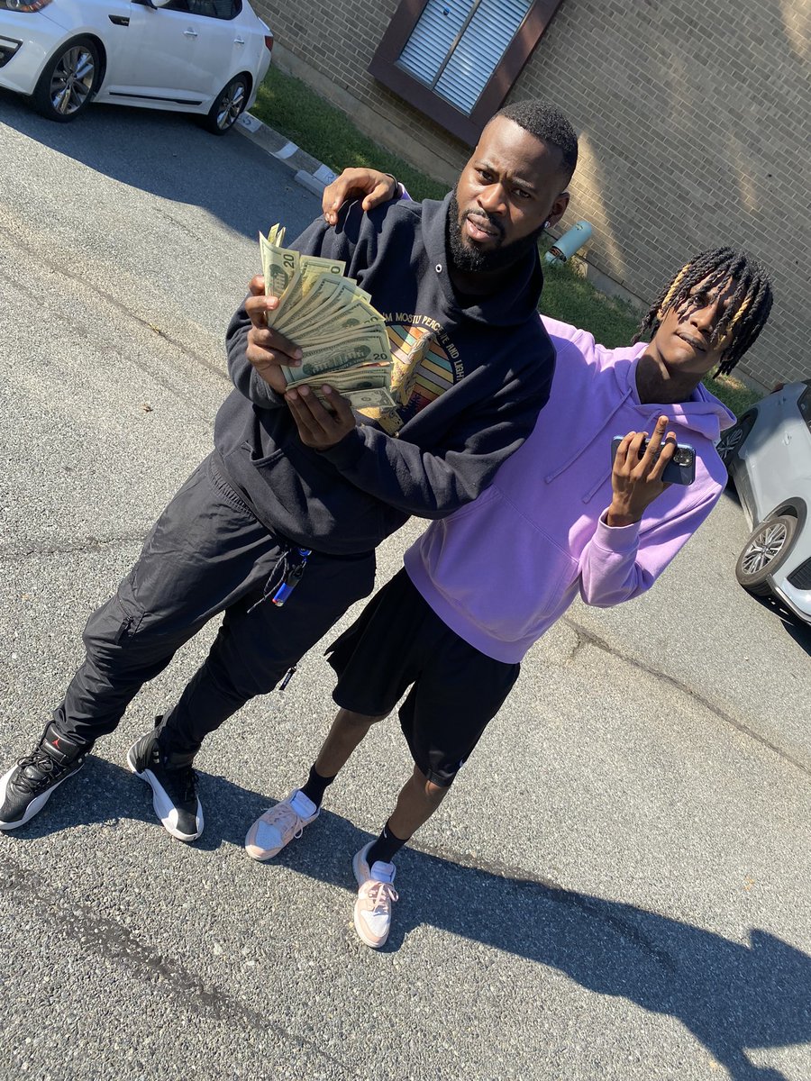 BabyCinco300's tweet photo. π―π€ goodmen #freealldagoodmen https://t.co/ijKFRbGSrh