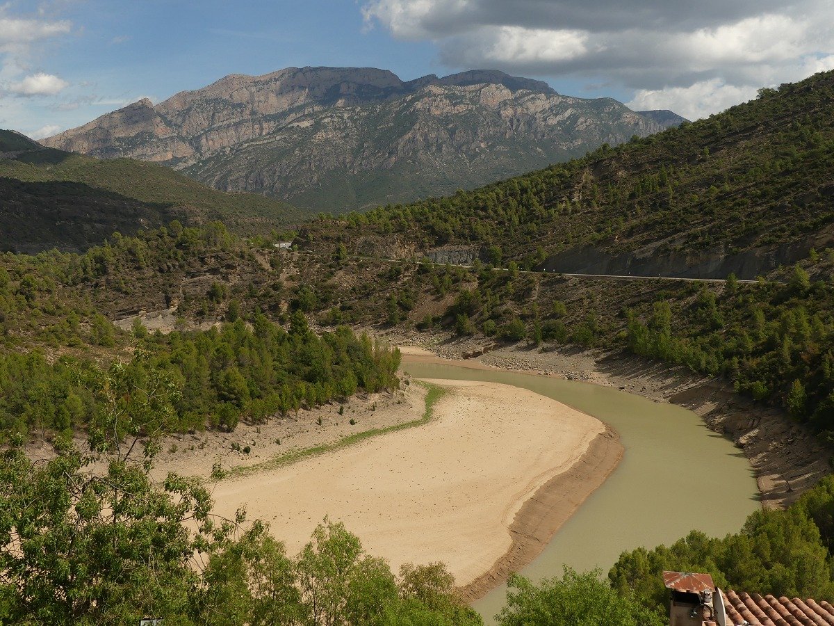 Truenazo's tweet photo. Ahir vam tornar de la Val d'Aran cap a la Vall d'Aro, tot passant per: la Fageda de Conangles, el Congost de Terradets i dinant a Camarassa!🤠
#conangles #fageda #congostdeterradets #camarassa https://t.co/MNGjIcfB0X