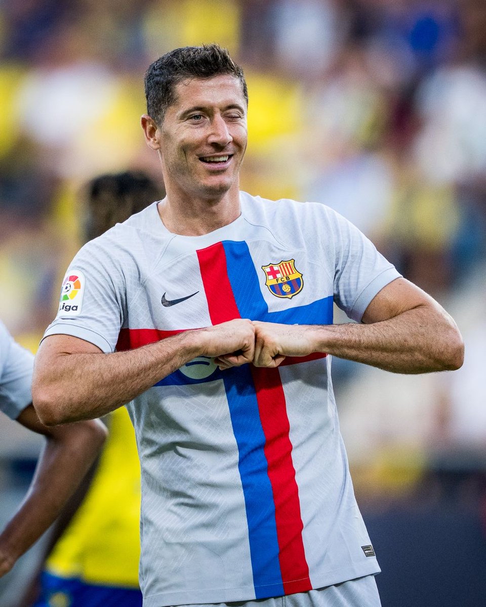 fcbarcelona_id's tweet photo. 😉🤜🤛 https://t.co/mSSM3FWG4G