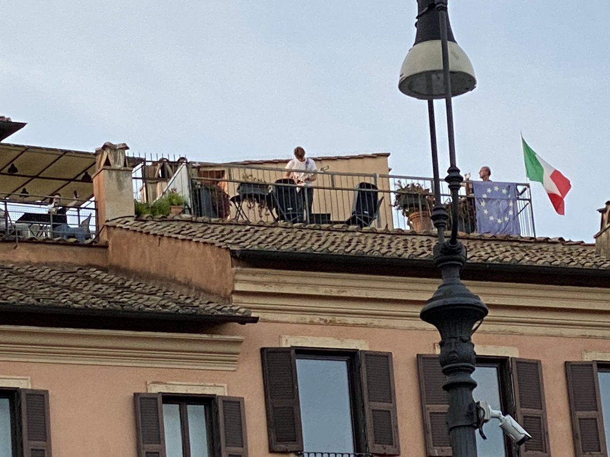 Enjoying a meal in Rome, a performance provided by this group of musicians ending with “god save the queen” over a thousand people in the square having a meal/drinks stood and applauded. RIP ma am!