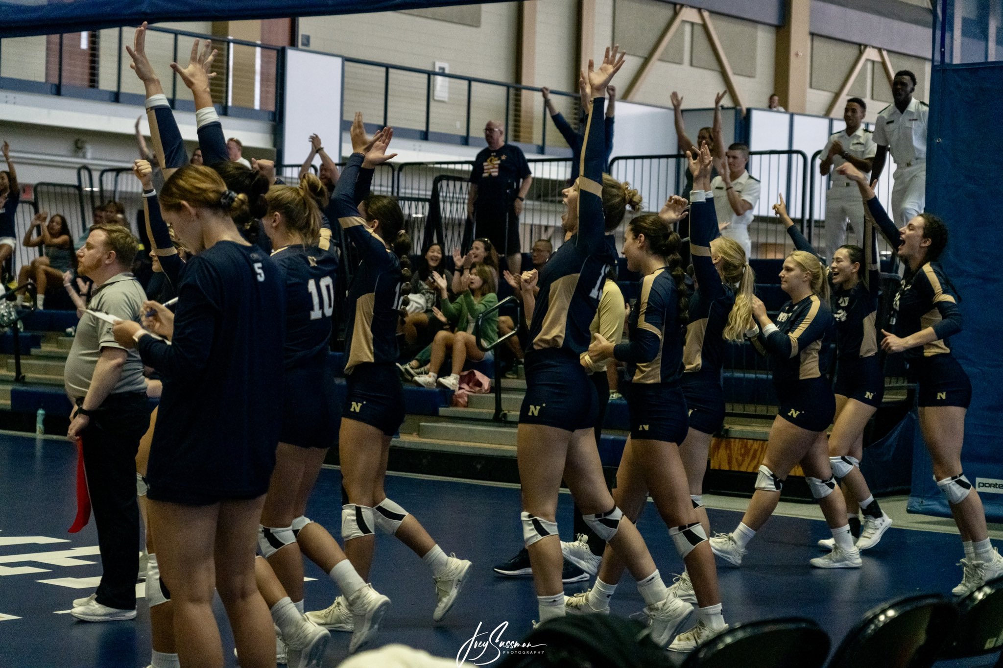 navy-volleyball-on-twitter-down-goes-notre-dame-navy-beats-notre