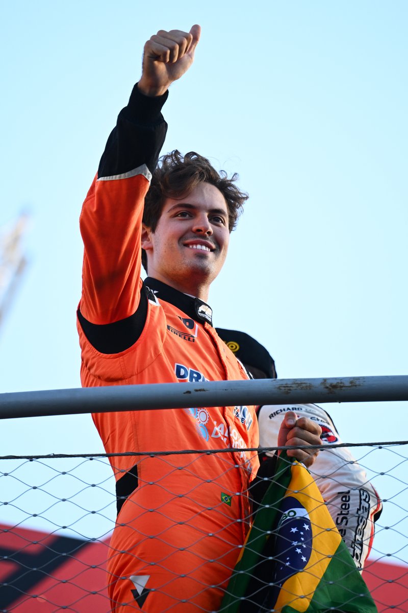 Formula2's tweet photo. VAMOOO DRUGOOO! https://t.co/kNbuxvGgka