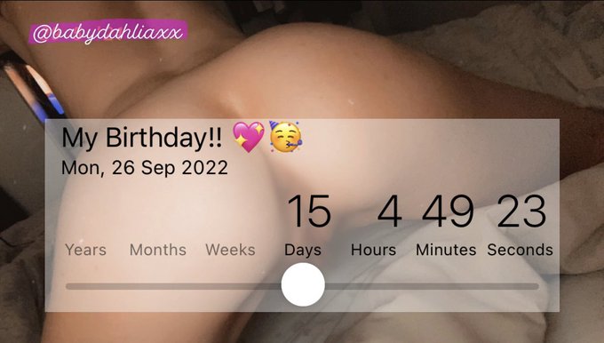 Who else is cumming to the party in my pants??  Check the comments 💝 https://t.co/2vwEt2Pl97