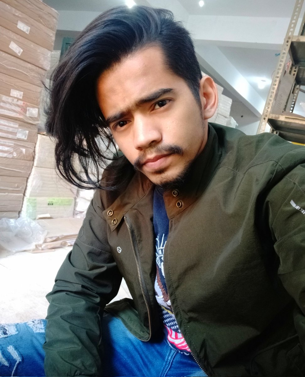 RBhandari786's tweet photo. "Not how long, but how well you have lived is the main thing."

. 
. 
. 

#Dehradun #Uttarakhand #fashion #hairstyle https://t.co/uL1pvNPeMX