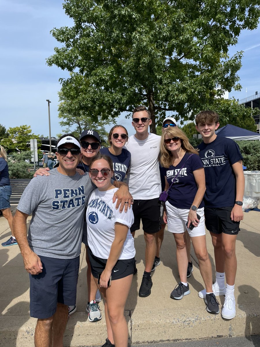 bbdena's tweet photo. @beaver_stadium https://t.co/zMM2PhnVgr