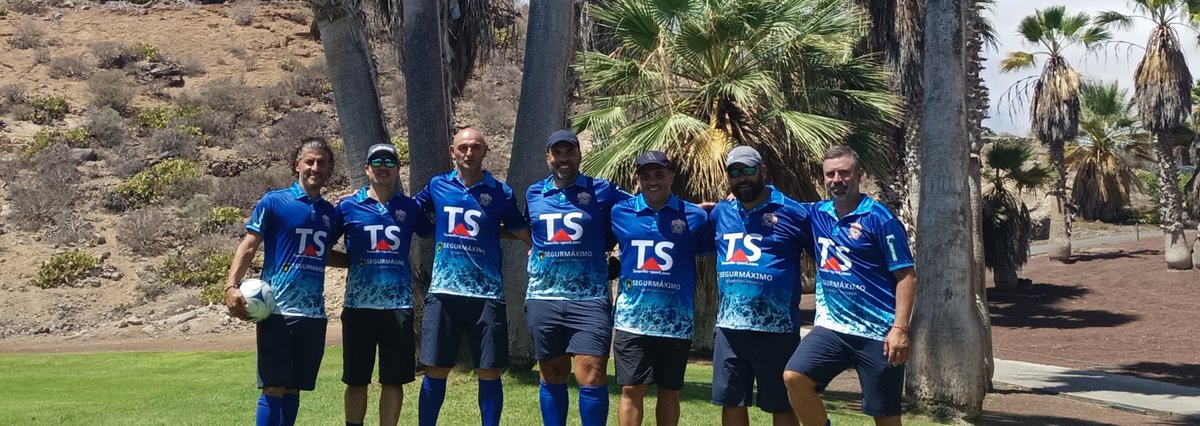 ՏᗩᒪITᖇᗴ ᖴOOTᘜOᒪᖴ 👟⚽⛳ tweet media