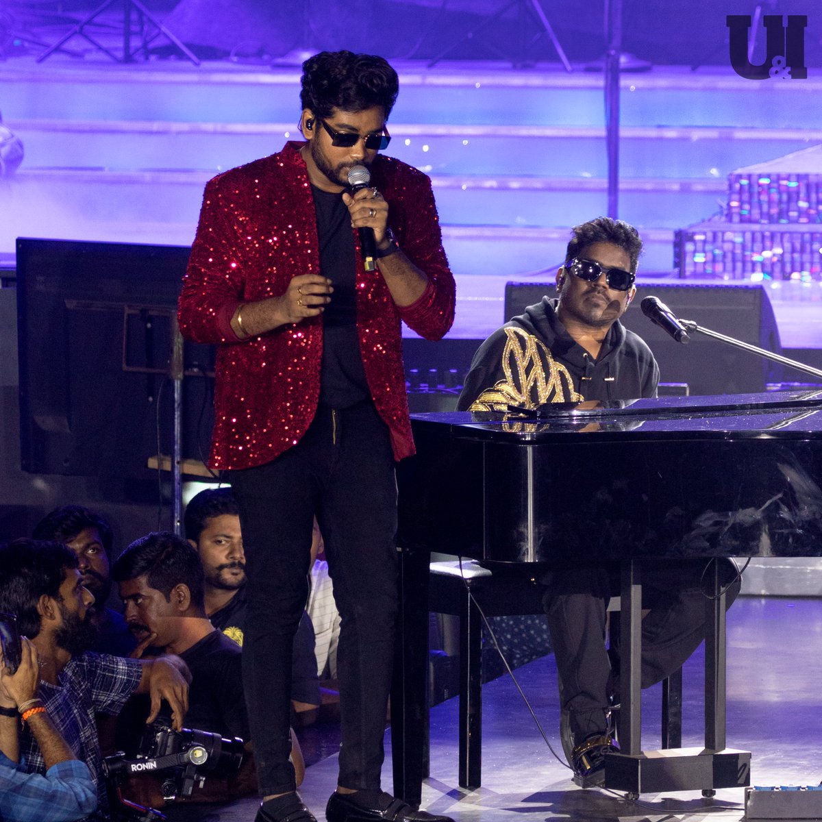 U1_Liveconcert's tweet photo. This bit of tonight can be called HAPPINESS!

@thisisysr
@U1Records

Organized by 
@ARISE_ENTPVTLTD
@U1_Liveconcert

Digital Creatives &amp; Promotions
@atwias_

#yuvan25 #u1 #liveinconcert #u1liveconcert #YuvanConcert https://t.co/czi8vpT19F