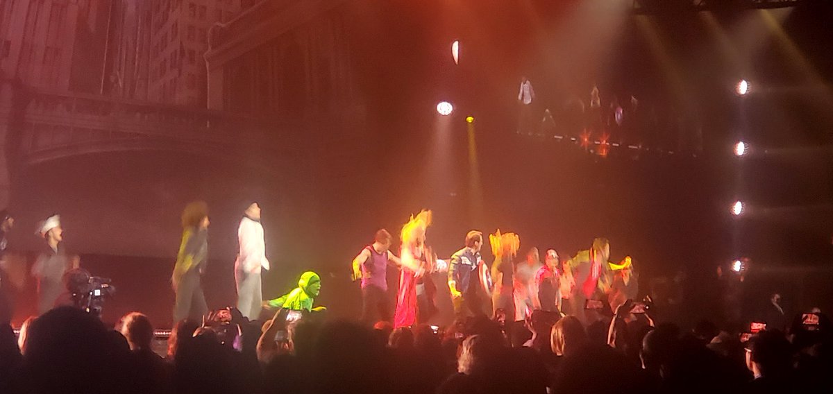 DiscussingFilm's tweet photo. The LIVE performance of ROGERS: THE MUSICAL at #D23Expo https://t.co/d8DvQNymB1