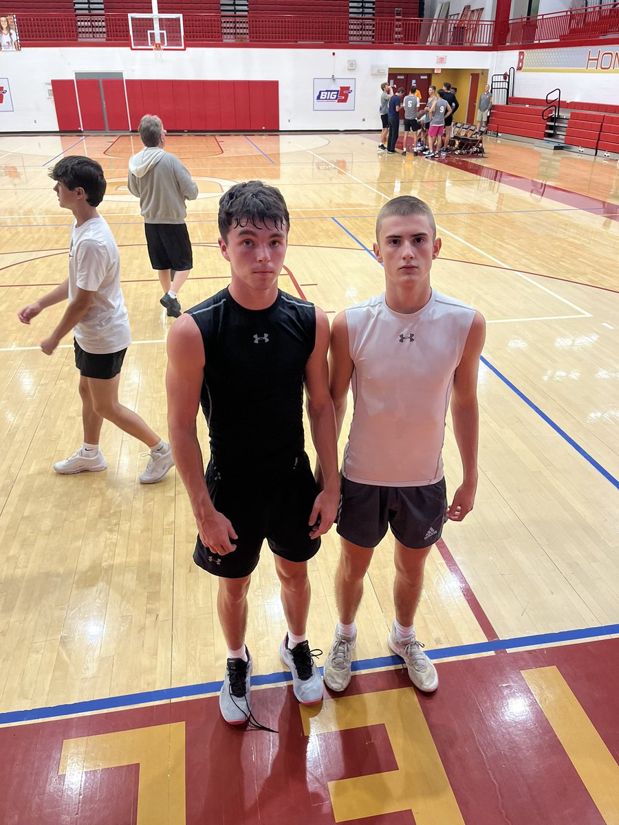 Team Potter - 100
Team Potts - 76 

Trey Thompson (Greenville) 41 points (9 - 3’s)
Joltin Harrison (Volunteer) 18 points 

Kyle Cloninger (Mo East) 34 points 7 rebs
Mason Smith (Mo East) 15 points (5 - 3's)