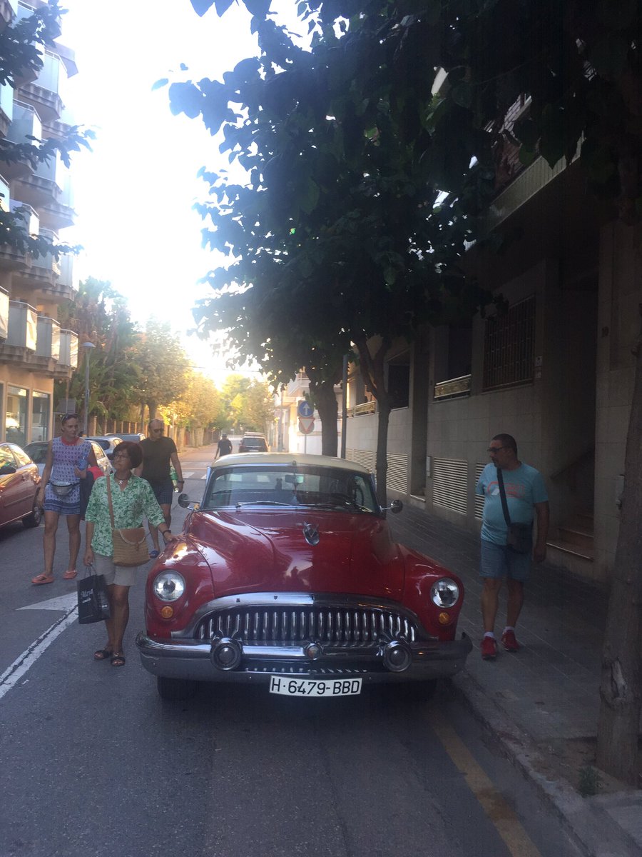CristianBCN82's tweet photo. Rockabilly 2022 https://t.co/oMN7yMOyLw